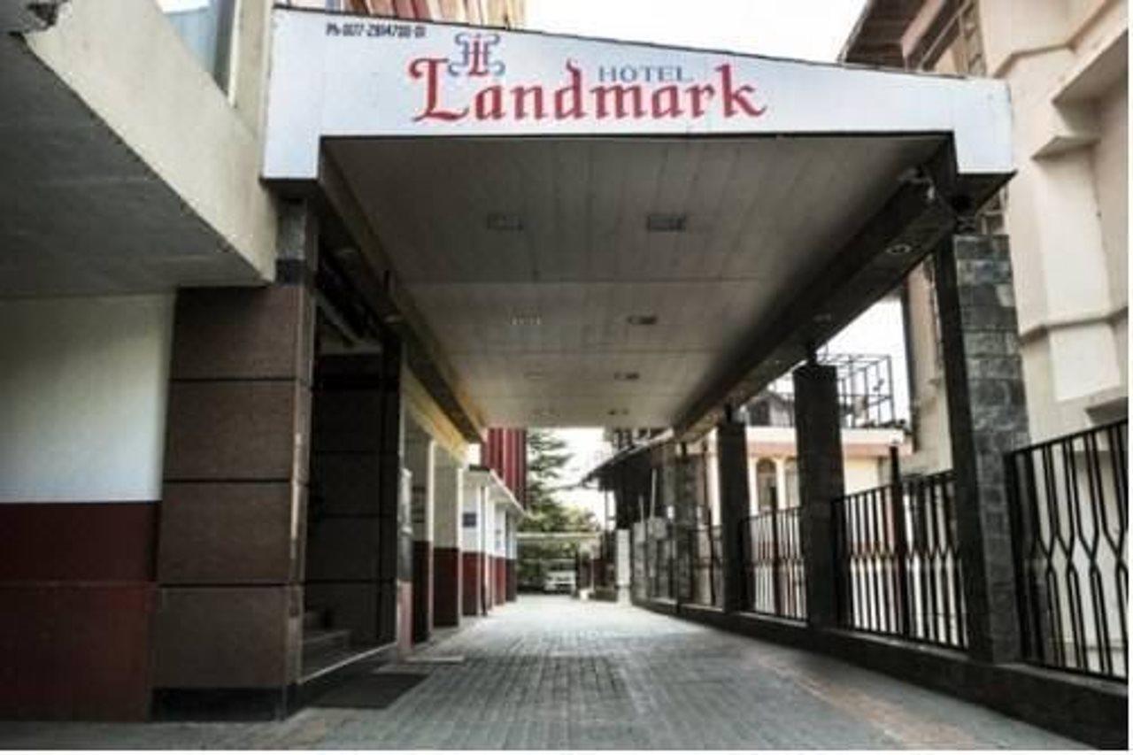 Hotel Landmark Shimla Zewnętrze zdjęcie
