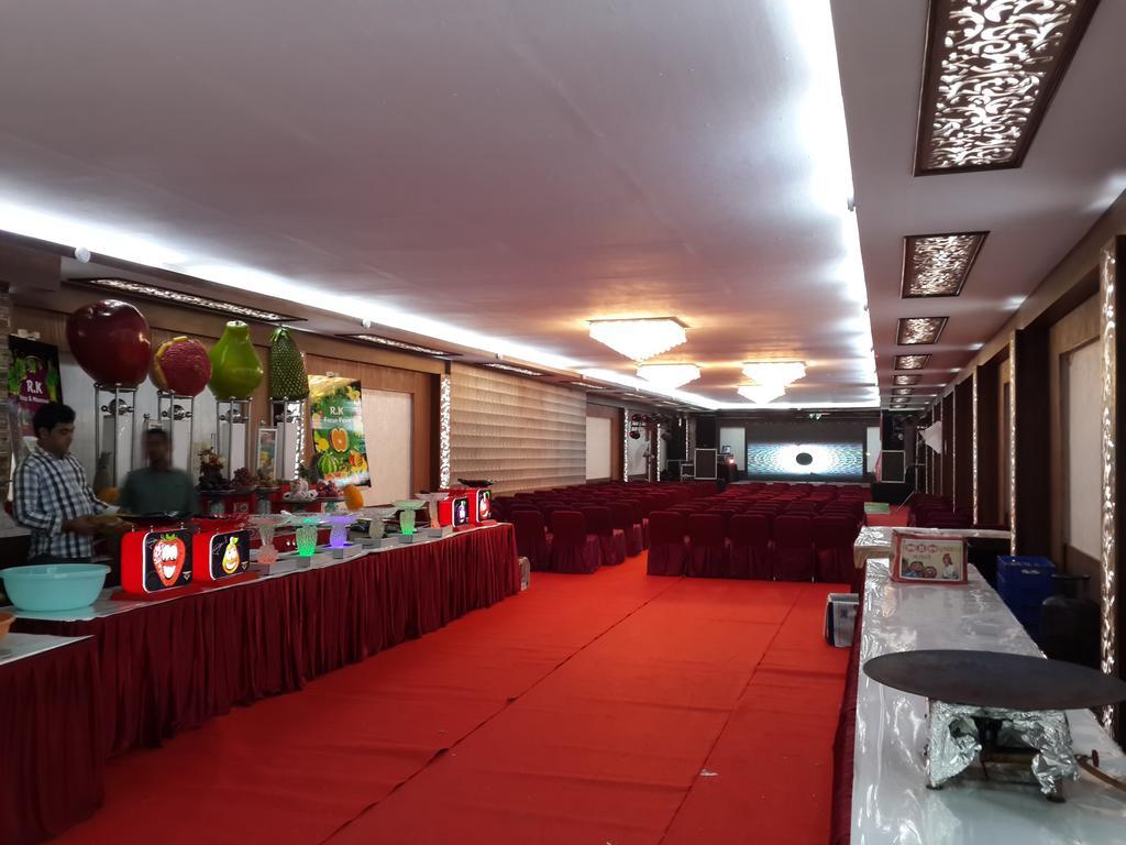 Hotel Landmark Shimla Zewnętrze zdjęcie
